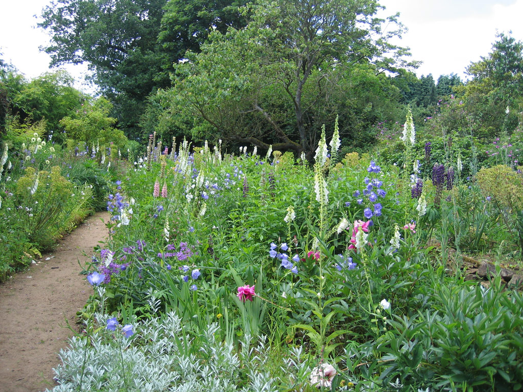 Gertrude Jeykll's beautiful garden at Munstead Wood
