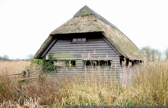 Thatched bird-watching hide at Arundel Wetlands